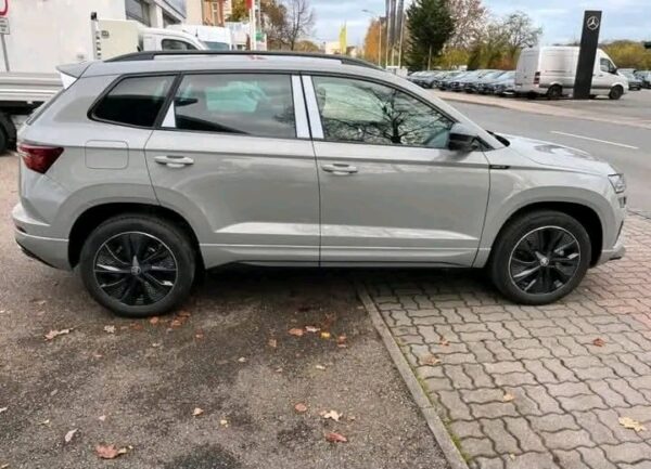 Skoda Karoq Sportline 1.5 TSI 110 kW DSG / 150 hp / 2024 / Automatic / petrol / 8450 km - Image 15