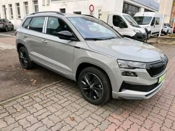 Skoda Karoq Sportline 1.5 TSI 110 kW DSG / 150 hp / 2024 / Automatic / petrol / 8450 km - Image 18