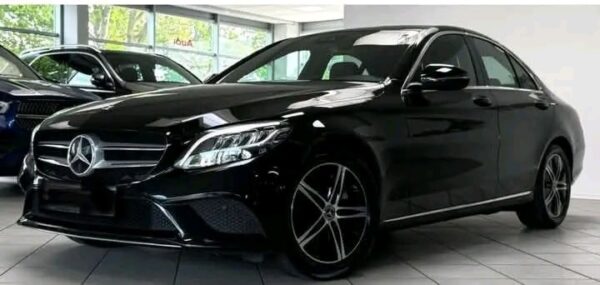 Mercedes-Benz C 220 d LEDER DISTR TOTW KAMERA / 194 CH / 2021 / Automatic / Diesel / 57 900 km (certified) - Image 25