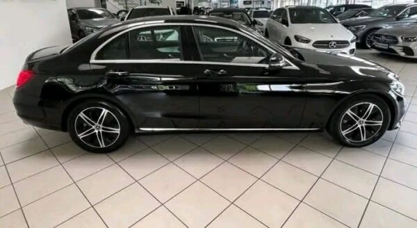 Mercedes-Benz C 220 d LEDER DISTR TOTW KAMERA / 194 CH / 2021 / Automatic / Diesel / 57 900 km (certified) - Image 23