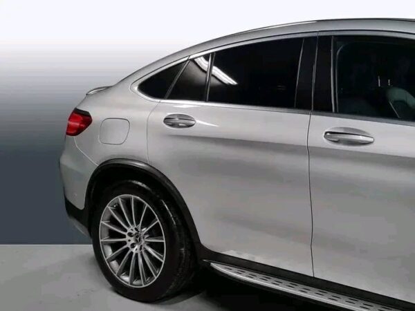 Mercedes Benz GLC 250D - Image 20