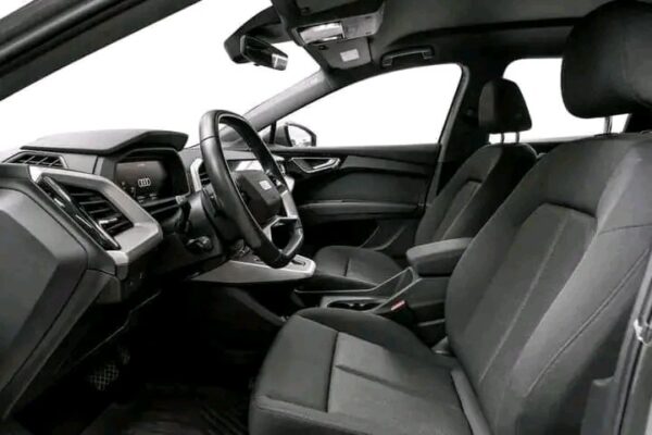 Audi Q4 e-tron - Image 6