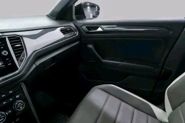 Volkswagen - Image 16