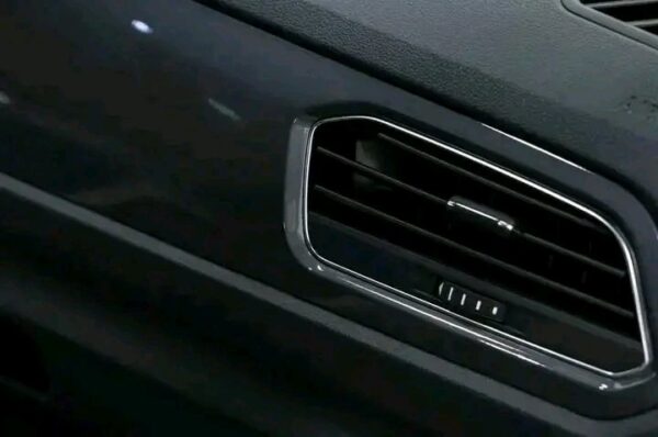 Volkswagen - Image 18
