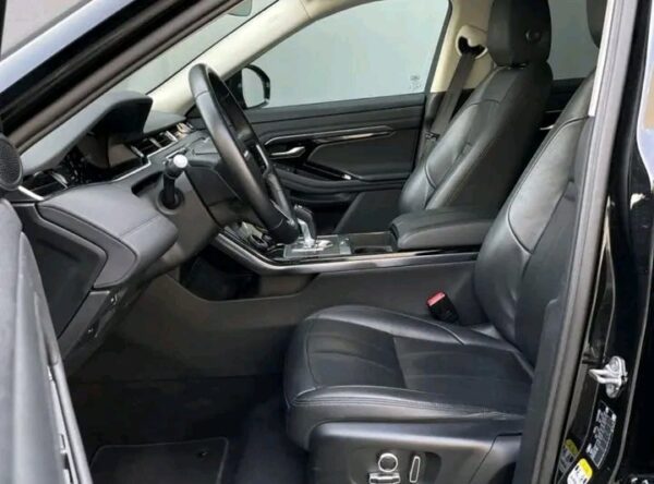 RANGE ROVER - Image 4