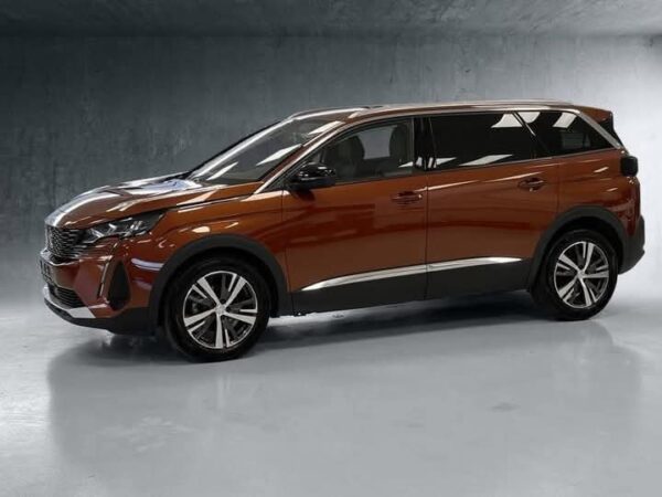 PEUGEOT 5008 - Image 12