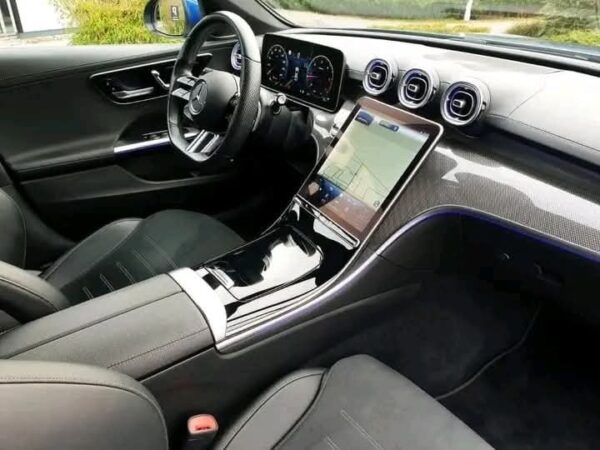 Mercedes-Benz C-Class 2.0 – Image 21