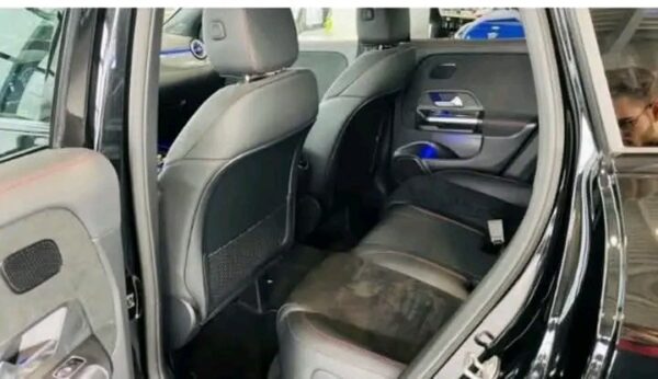 MERCEDES BENZ GLA - Image 5