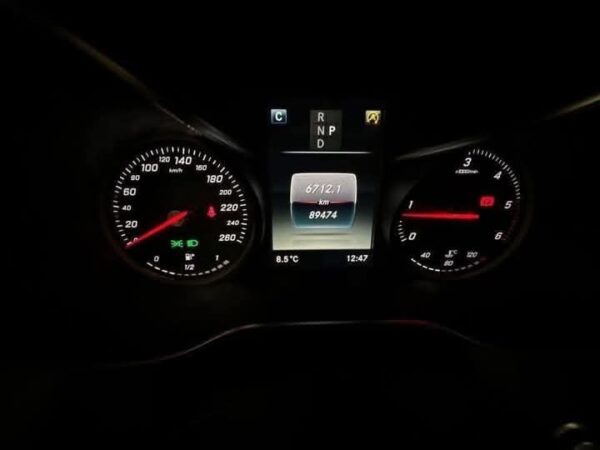 MERCEDES BENZ GLC - Image 8