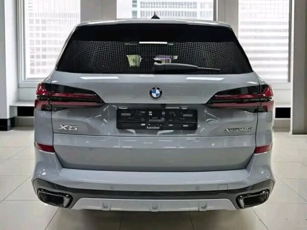 BMW X5 xDrive40d 3.0 265 HP – Image 12