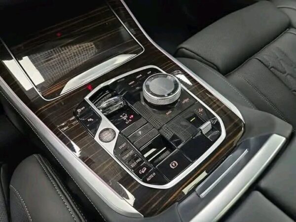 BMW X5 xDrive40d 3.0 265 HP – Image 3