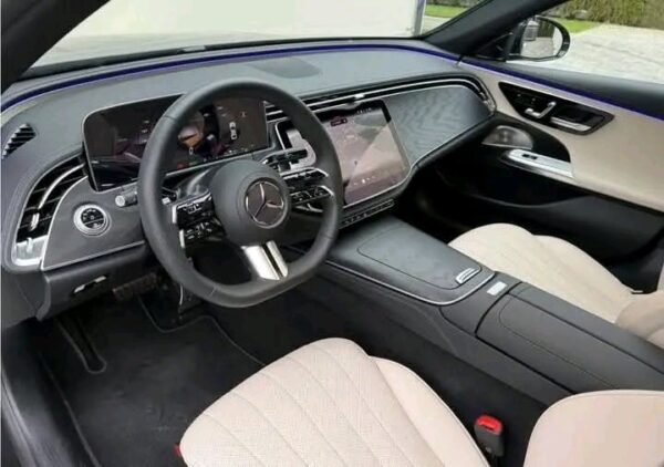 Mercedes-Benz E-Class 300 - Image 25