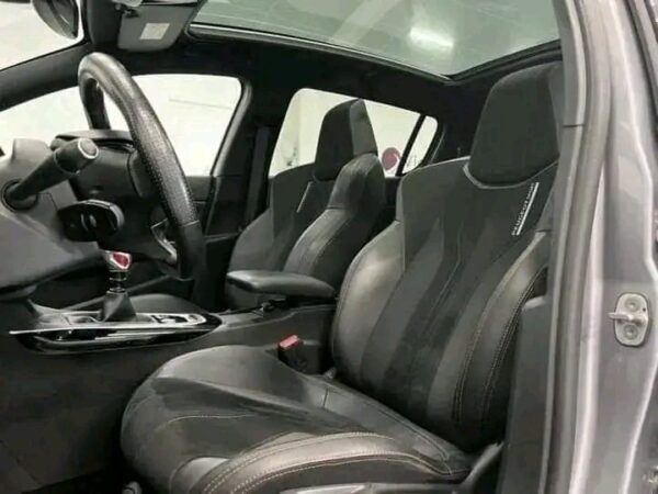Peugeot 308 – Image 6