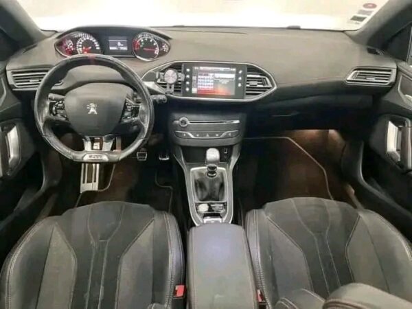 Peugeot 308 – Image 8