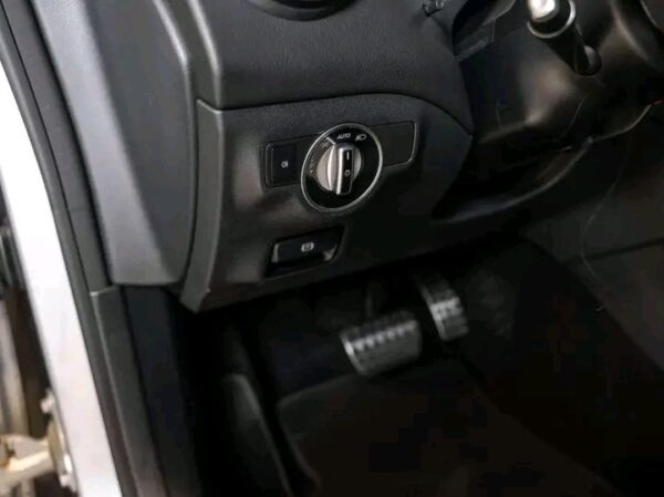 Mercedes-Benz CLA - Image 5