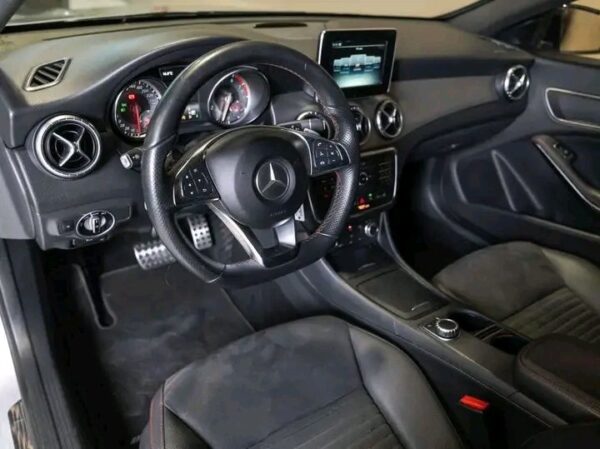 Mercedes-Benz CLA - Image 22