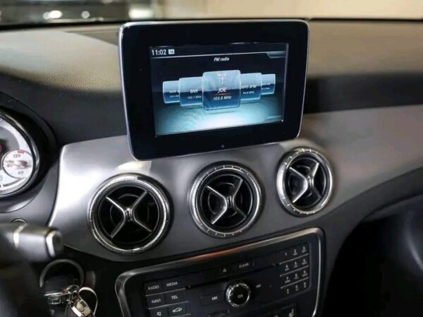 Mercedes-Benz CLA - Image 23
