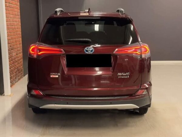 TOYOTA RAV4 - Image 14