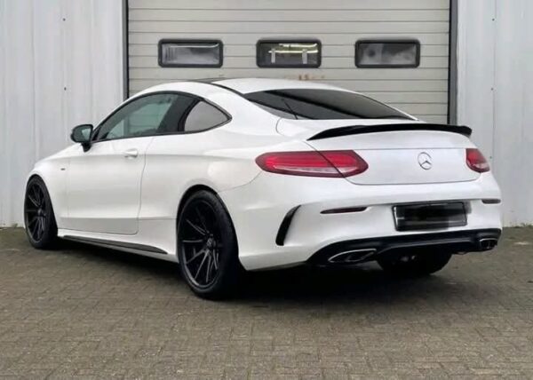 Mercedes-Benz Coupe C 200 - Image 16
