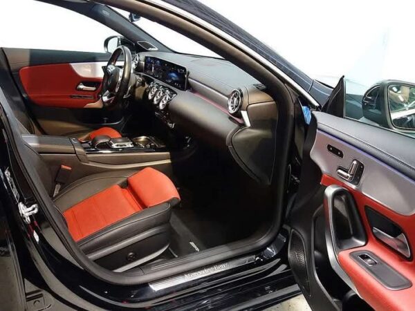 Mercedes-Benz CLA - Image 12