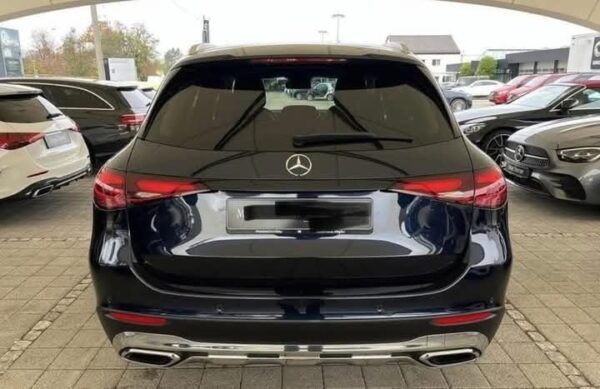 Mercedes-Benz GLC 200 - Image 17