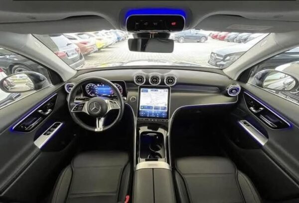 Mercedes-Benz GLC 200 - Image 6