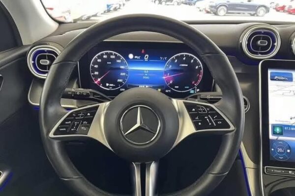 Mercedes-Benz GLC 200 - Image 7