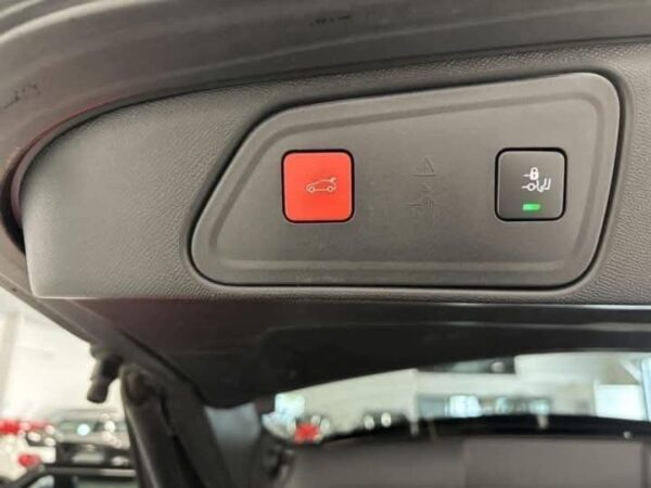 PEUGEOT 3008 – Image 10