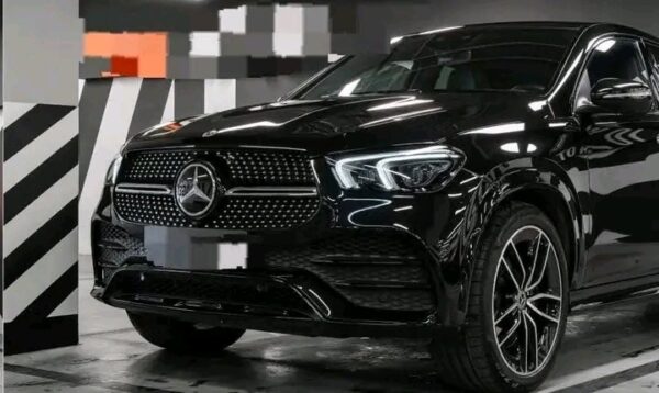 Mercedes-Benz GLE Coupe 400 - Image 2
