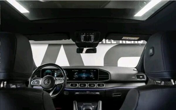 Mercedes-Benz GLE Coupe 400 - Image 12