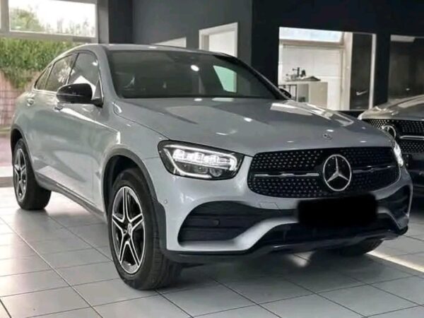 Mercedes-Benz GLC 300 and AMG Line - Image 2