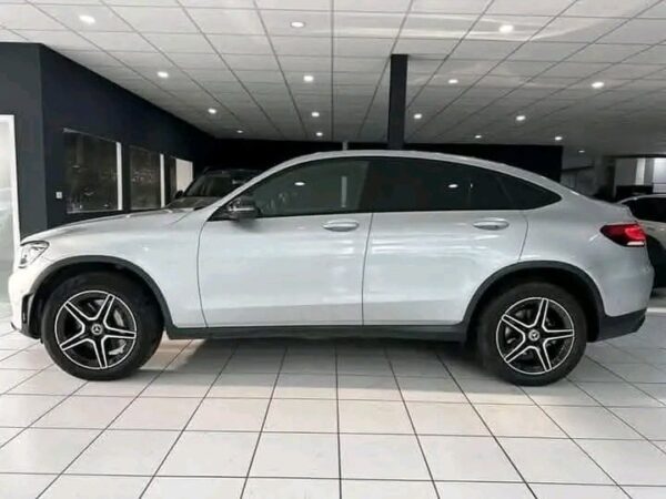 Mercedes-Benz GLC 300 and AMG Line - Image 3