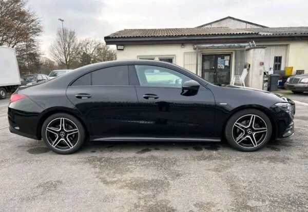 Mercedes-Benz CLA 200 Edition 2020 AMG Line - Image 13