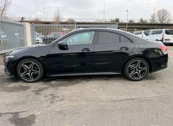 Mercedes-Benz CLA 200 Edition 2020 AMG Line - Image 12