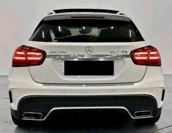 Mercedes Gla 45 Mercedes-AMG - Image 12