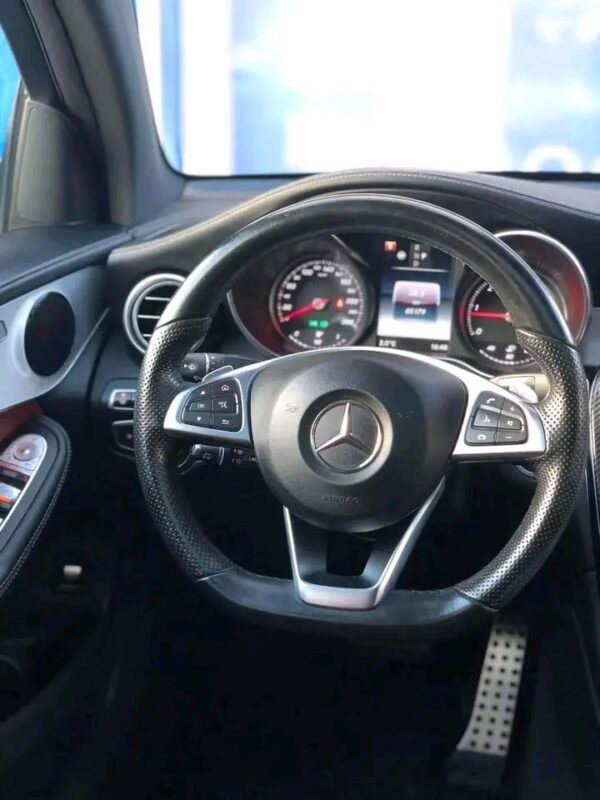 Mercedes-Benz GLC COUPE 220d - Image 4