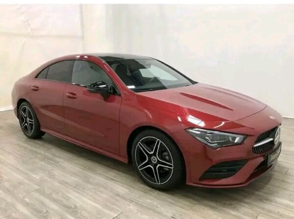 Mercedes-Benz CLA 200 AMG - Image 2