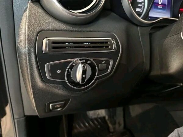 Mercedes-Benz GLC - Image 11
