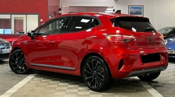 Renault Clio 1.6 – Image 29