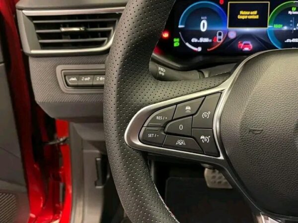 Renault Clio 1.6 – Image 24