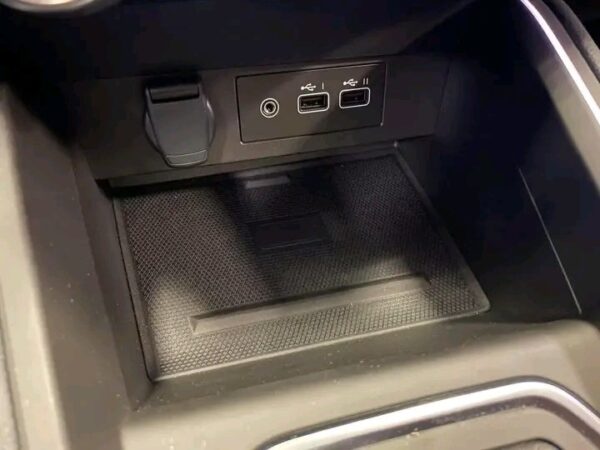 Renault Clio 1.6 – Image 21