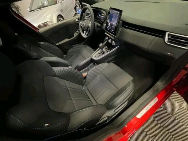 Renault Clio 1.6 – Image 17