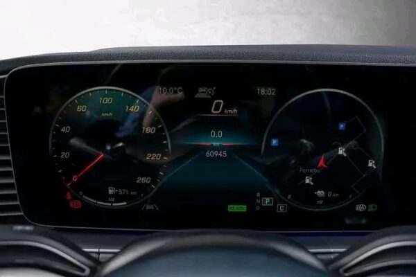 Mercedes-Benz GLE 350 4MATIC - Image 12