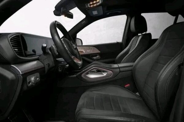 Mercedes-Benz GLE 350 4MATIC - Image 4