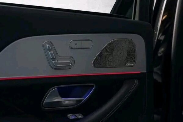 Mercedes-Benz GLE 350 4MATIC - Image 9