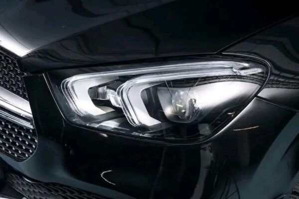 Mercedes-Benz GLE 350 4MATIC - Image 6