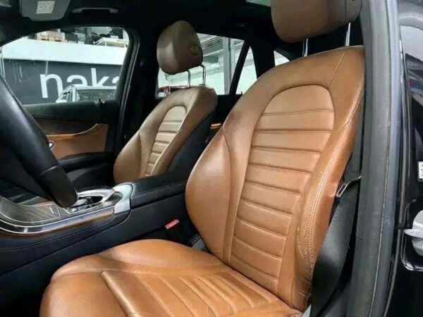 Mercedes-Benz GLC 350e - Image 26