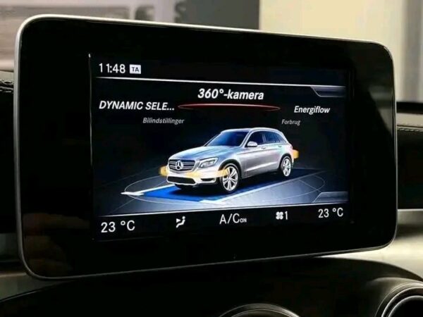 Mercedes-Benz GLC 350e - Image 12