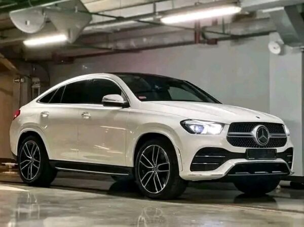 Mercedes-Benz GLE 400d Coupé - Image 2