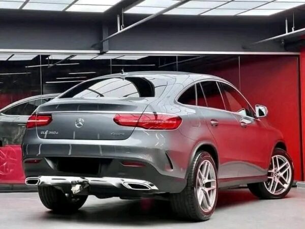 MERCEDES-BENZ GLE 350d Coupé AMG - Image 8